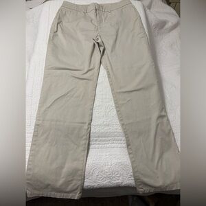 Dockers Men's Light Tan Chinos